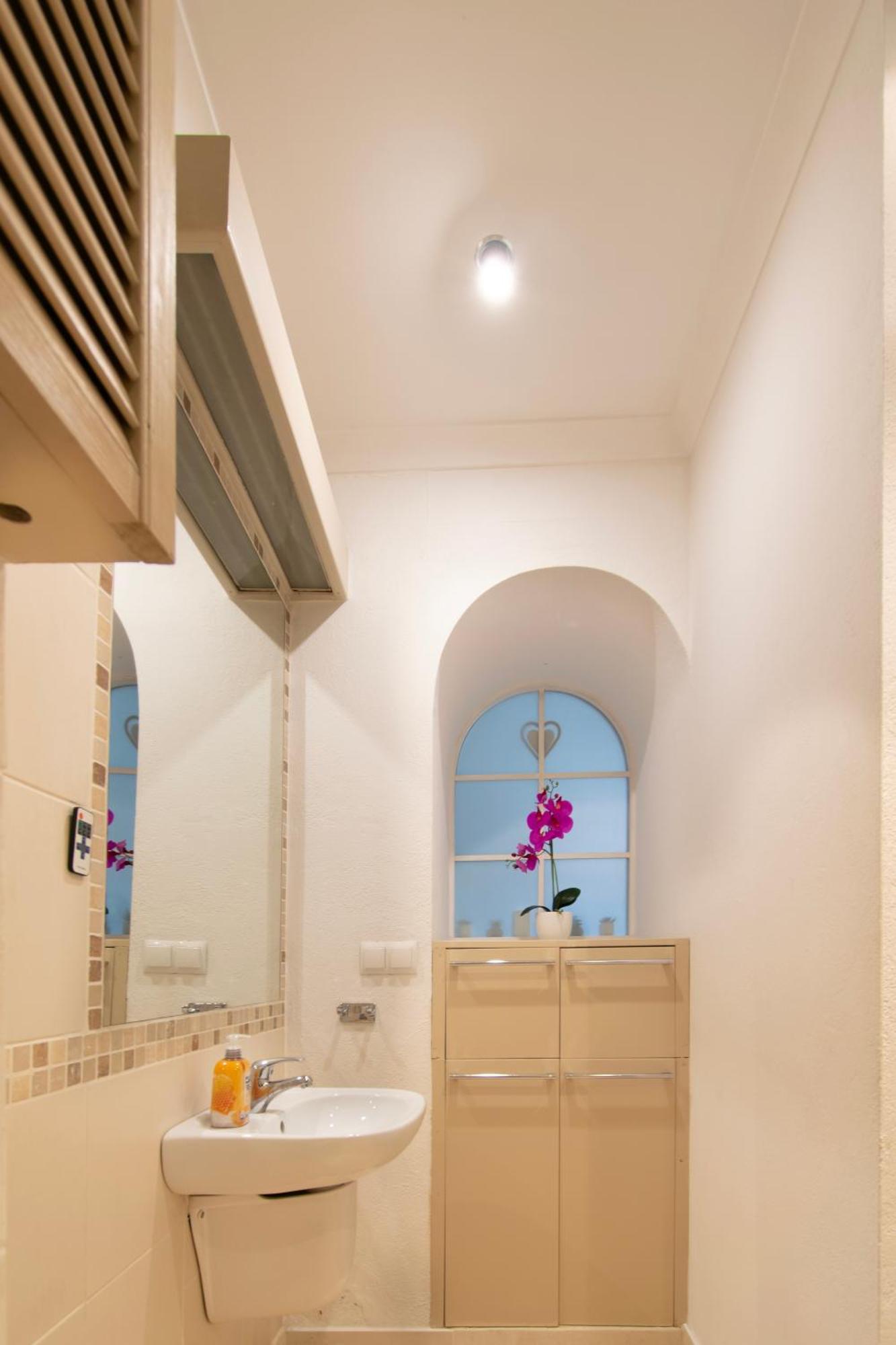 Stylish 2 Bedroom Apartment Morsztynowska Street 克拉科夫 外观 照片